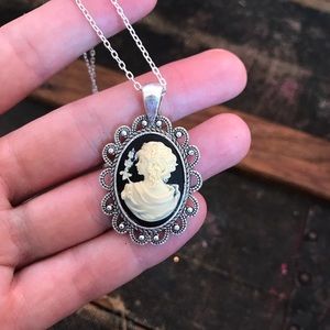 SOLD Vintage style cameo girl necklace w flowers
